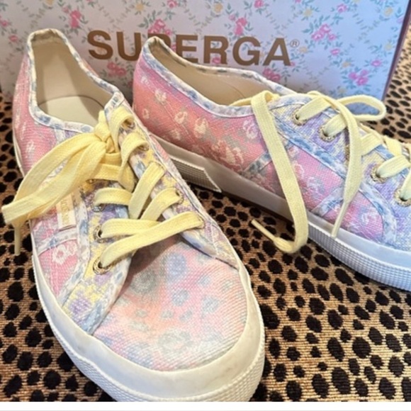 Love Shack Fancy By Superga Floral sneakers In excellent Condition size 10 - Picture 1 of 9